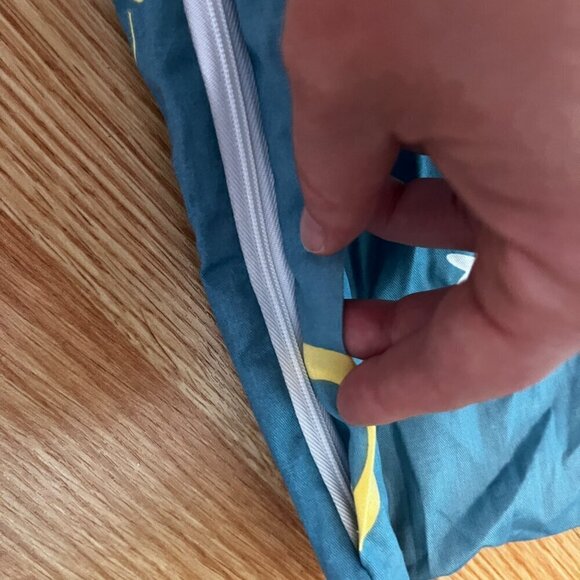 Crib Toddler Bed Duvet Cover and Pillow Case Blue Space Astronauts Stars - Picture 7 of 7